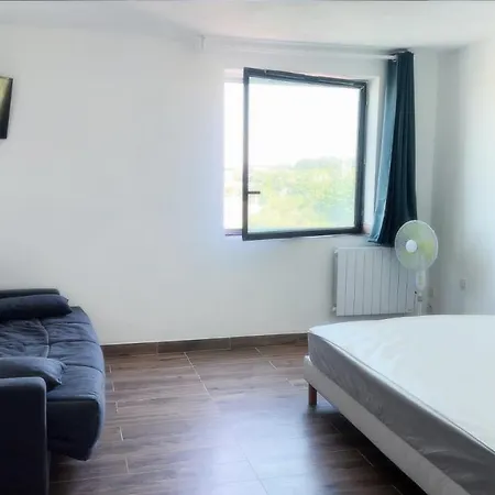 Appartement Futuroscope-P' Chasseneuil-du-Poitou Exterior foto